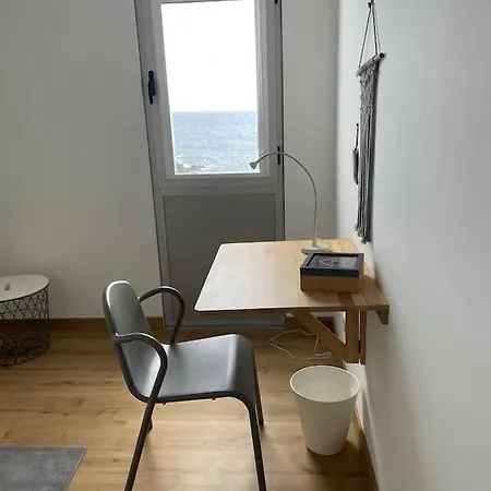 Casa Amarela - Rua De New Bedford بيت للعطل اجوا